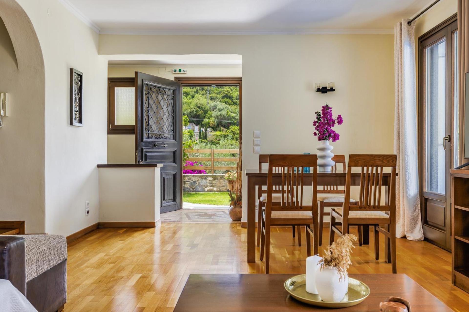 סקופלוס טאון Alexandra'S Villa מראה חיצוני תמונה