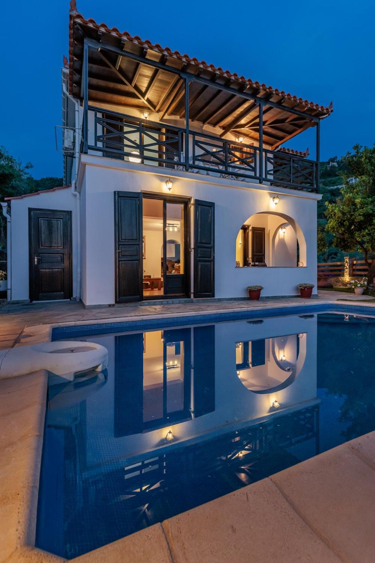 סקופלוס טאון Alexandra'S Villa מראה חיצוני תמונה