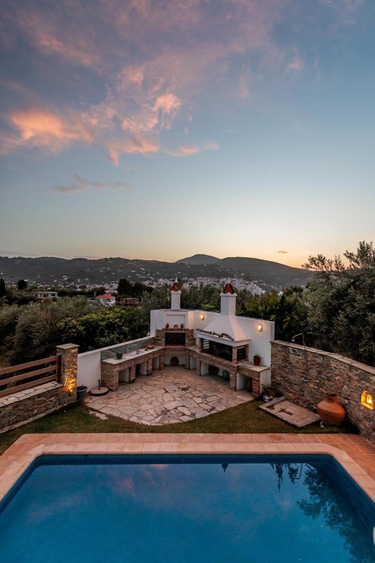 סקופלוס טאון Alexandra'S Villa מראה חיצוני תמונה
